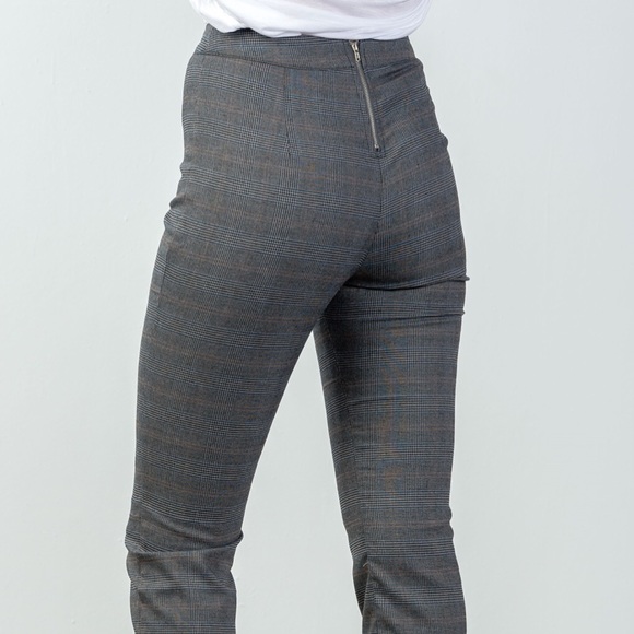 Plaid Ruffle Hem Pants - Picture 5 of 6